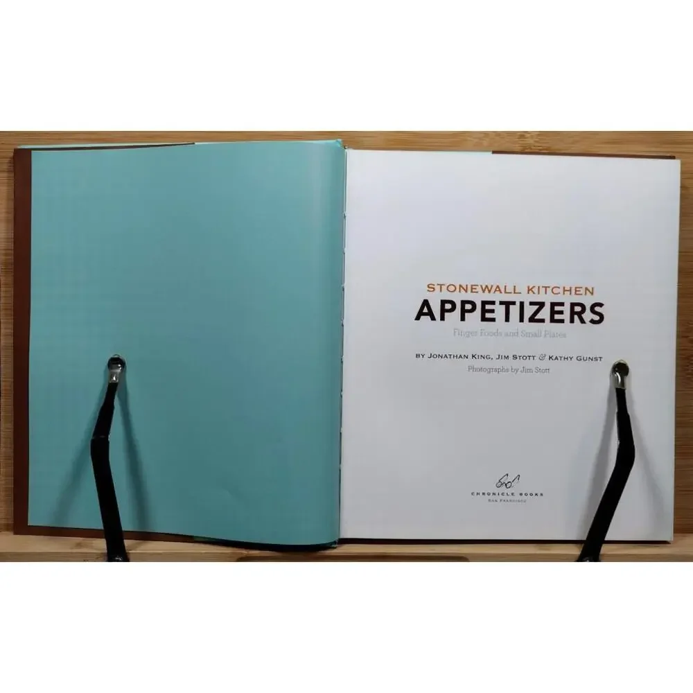 Stonewall Kitchen Appetizers:‎ Finger Foods and Small Plates Cookbook